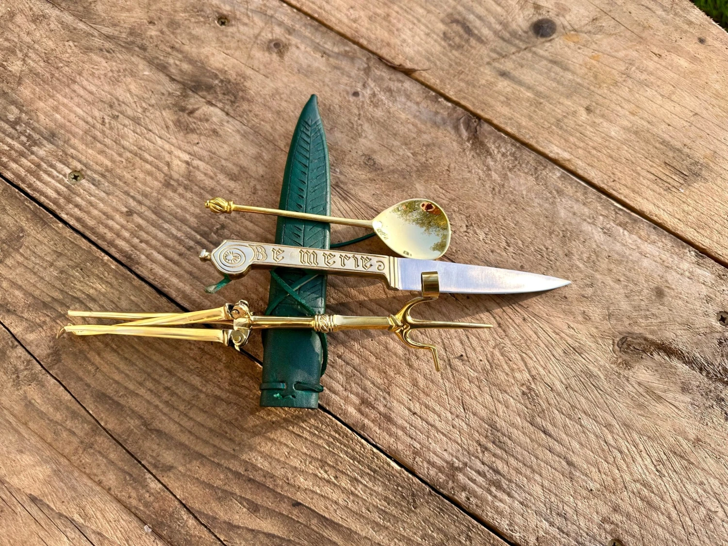 Festive Bundle Of Joy ~ BE MERIE - Image 12