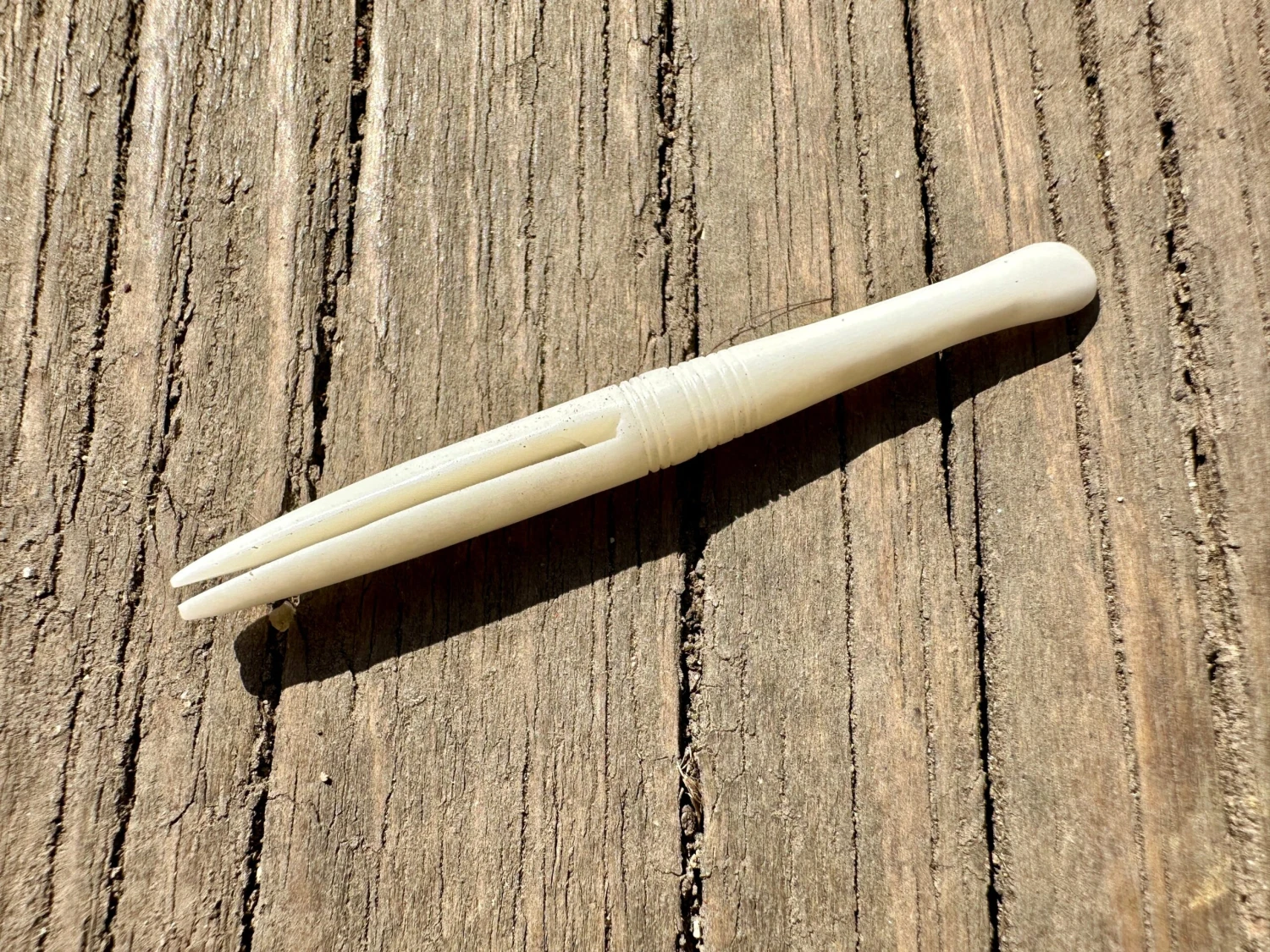 Bone Tweezers - Image 3