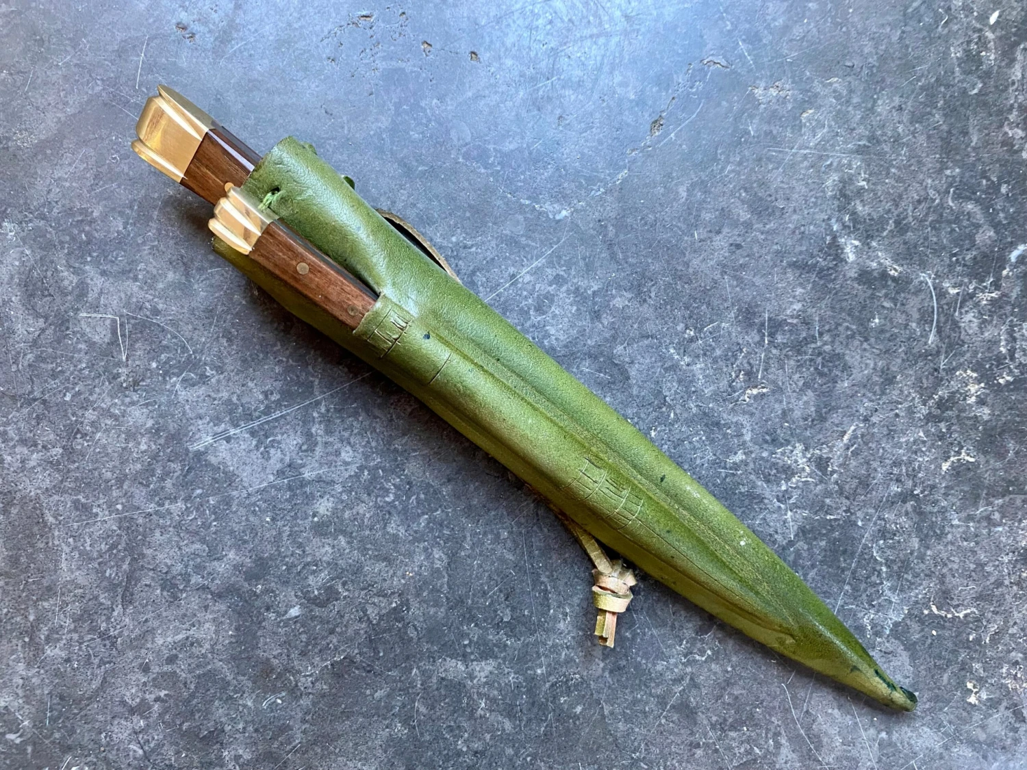 15thC Medieval 2 Piece Eating Set - Image 6