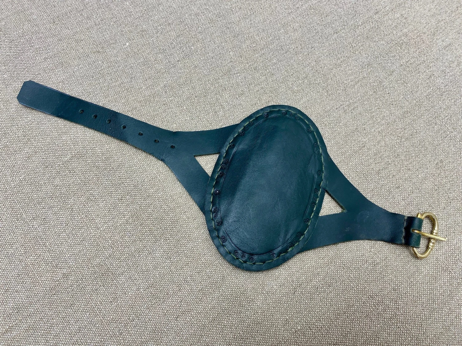 Medieval Oval Archery Bracer - Image 5