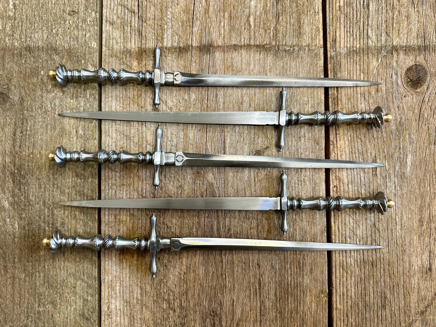 Pitt Rivers Stiletto - Image 12