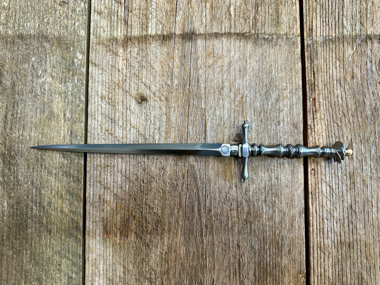 Pitt Rivers Stiletto - Image 3