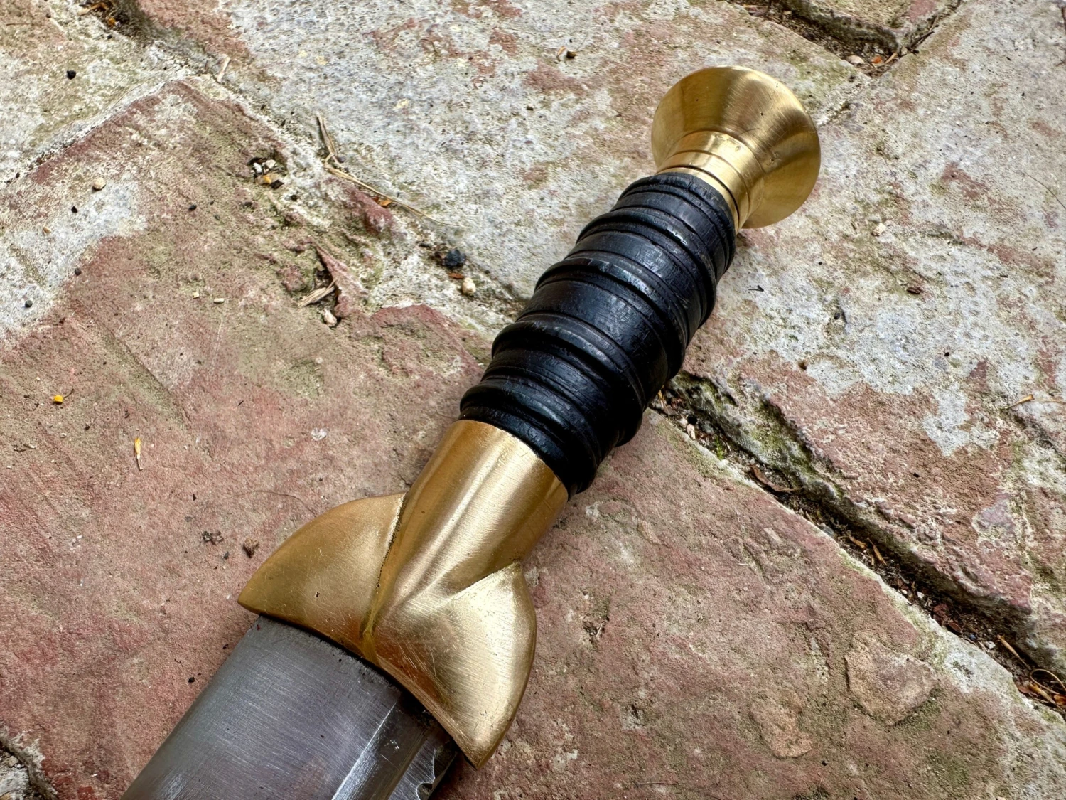 18thC Short Brass And Wood Dirk - Image 7