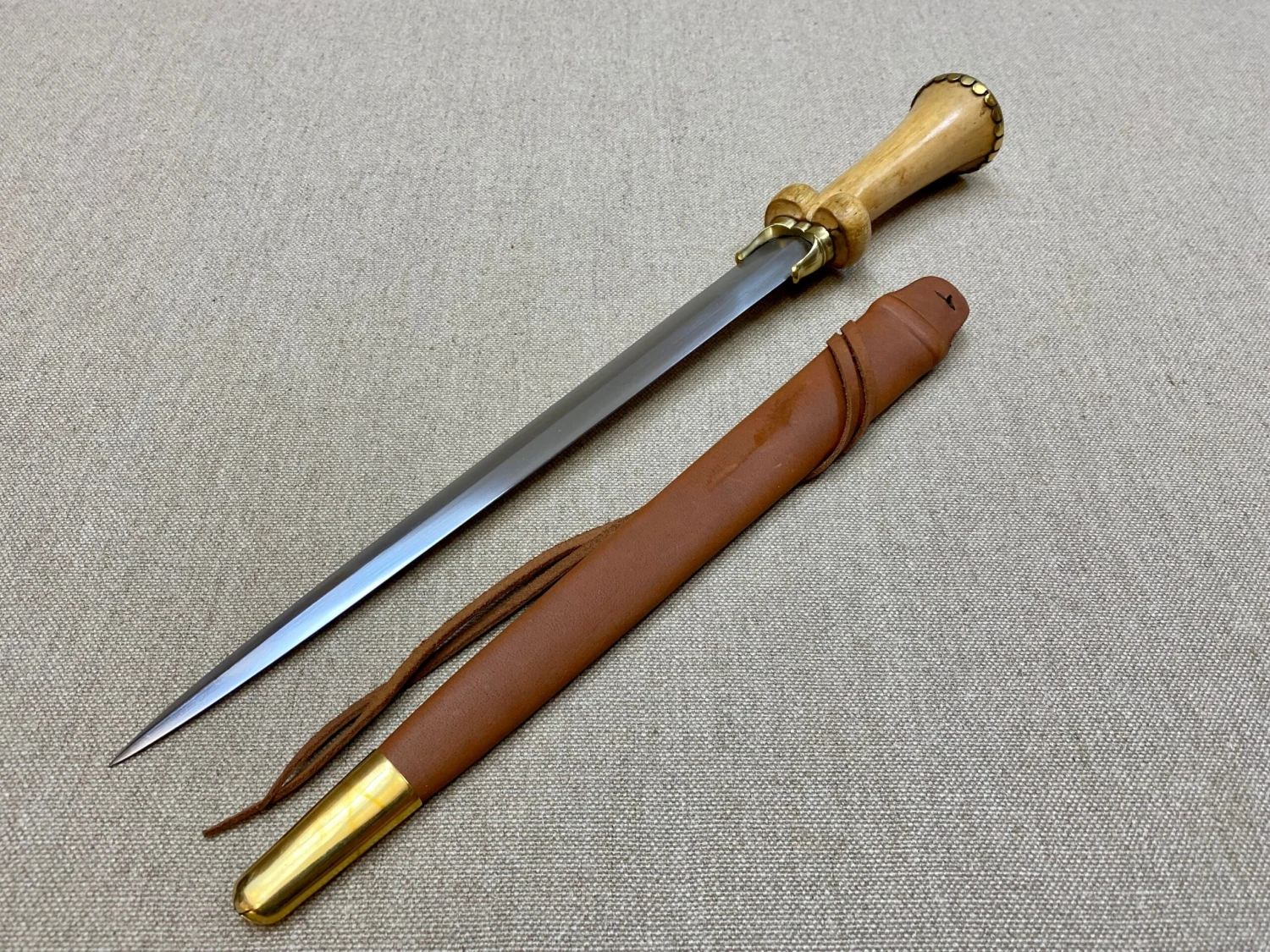 15thC Medieval Mid Status Bollock Dagger - Image 11