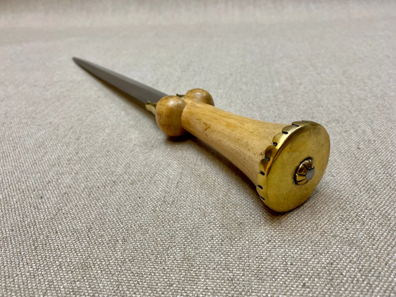 15thC Medieval Mid Status Bollock Dagger - Image 3