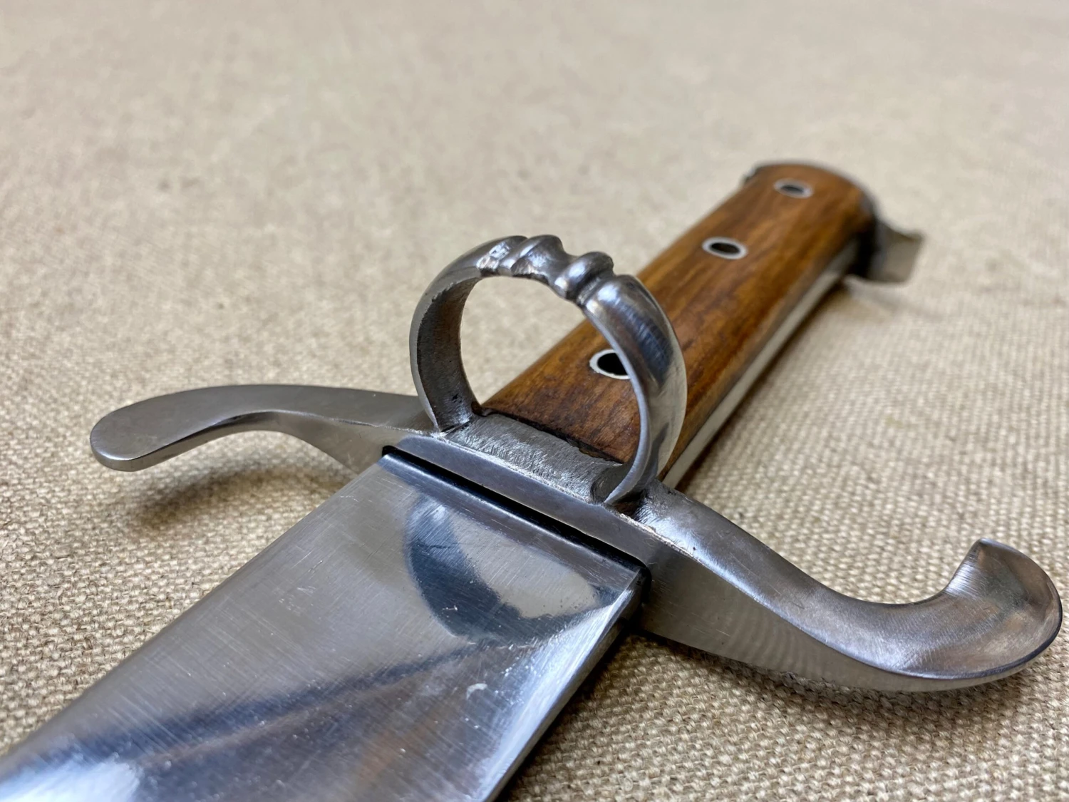 16thC Brueghel Messer Left Handed - Image 6