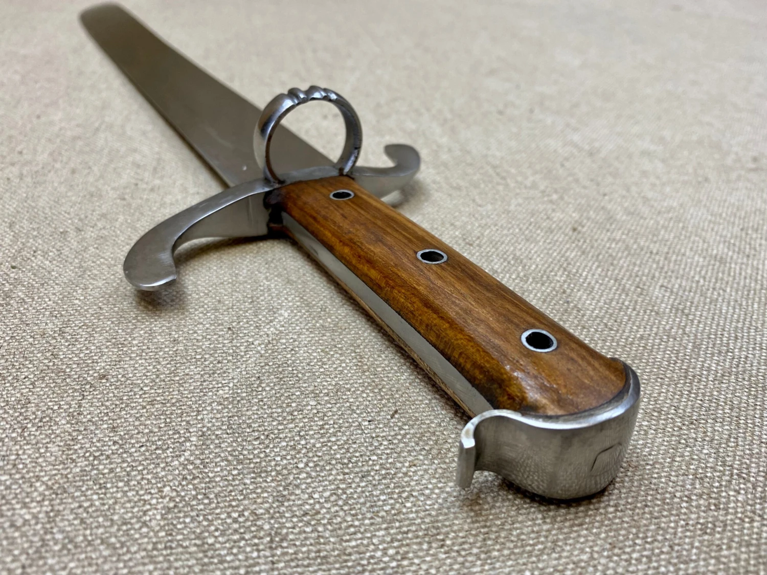 16thC Brueghel Messer Left Handed - Image 7