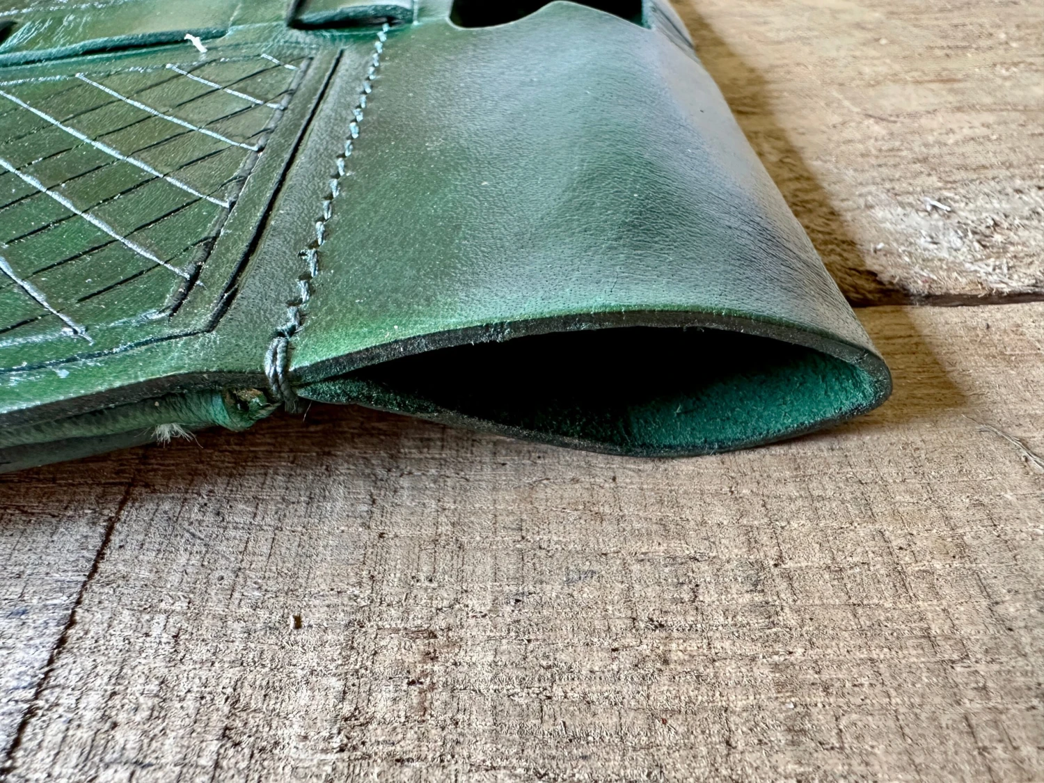 13th-15thC Rounded Belt Pouch - Image 4